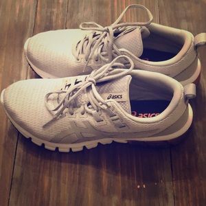 ASICS Gel Quantum 90 running shoes size 8